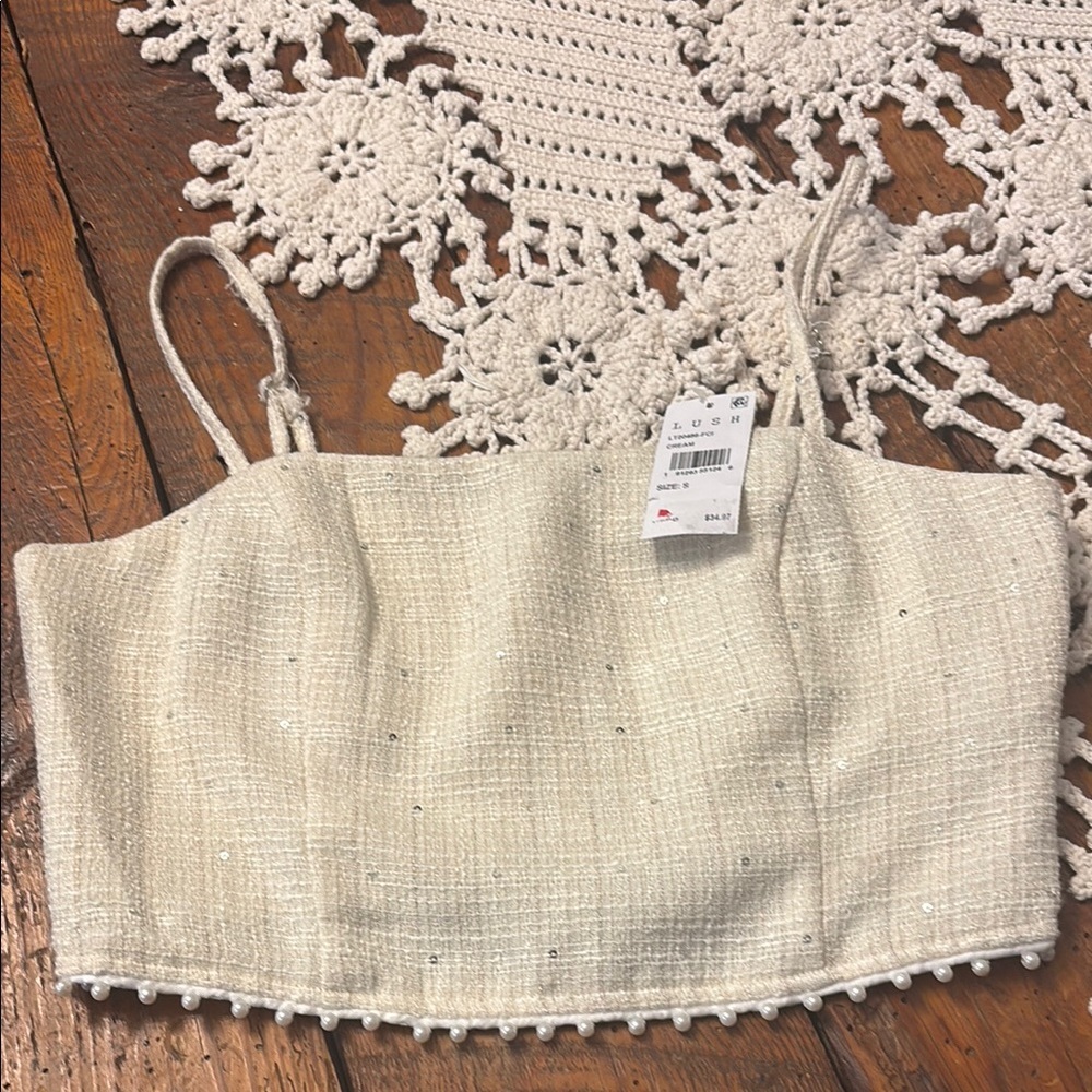 BNWT Lush Cream Crop Top